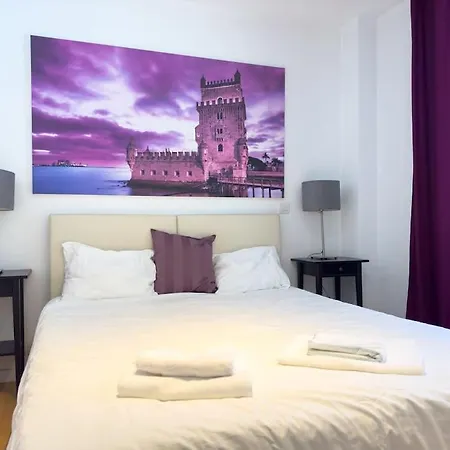 Martim Moniz ליסבון